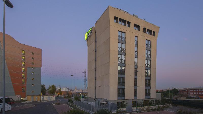 Fotos del hotel Holiday Inn Express Rome  East:  21