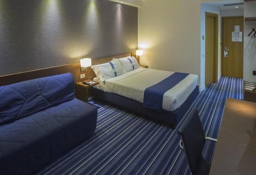 Fotos del hotel Holiday Inn Express Rome  East:  6