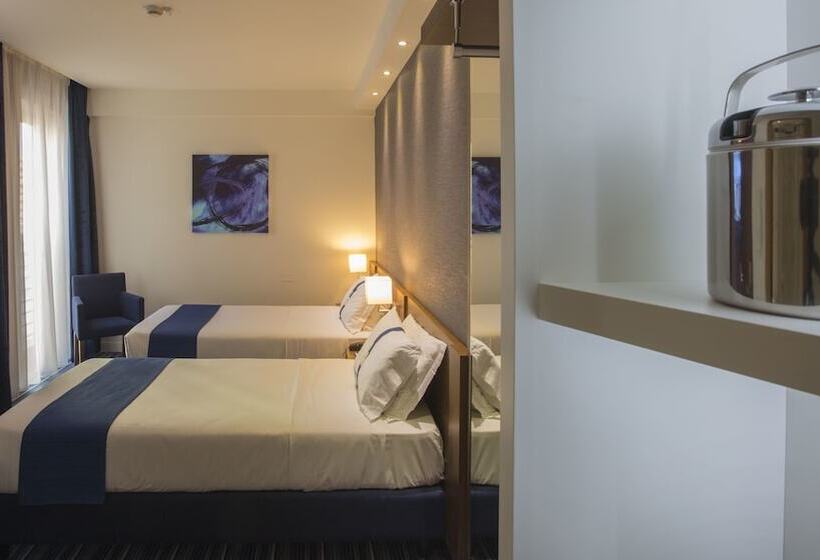 Fotos del hotel Holiday Inn Express Rome  East:  3