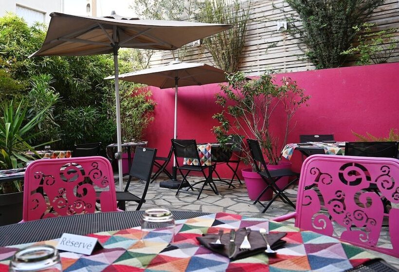 호텔 Logis Hôtel Des Causses