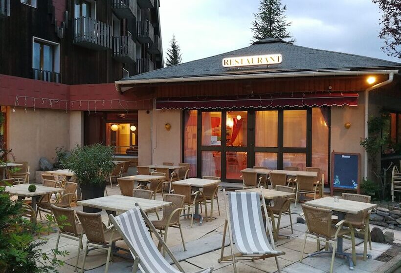 בית מלון כפרי Hôtel Espace Montclar
