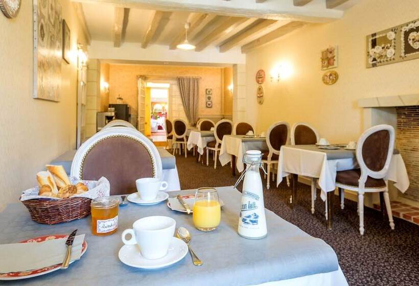 ホテル L Auberge Du Port Des Roches