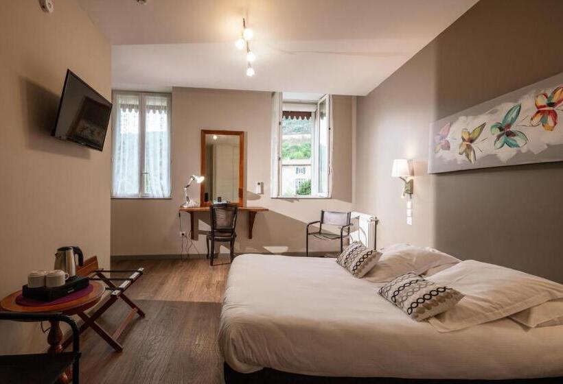 ホテル Logis Hôtel Restaurant De La Paix