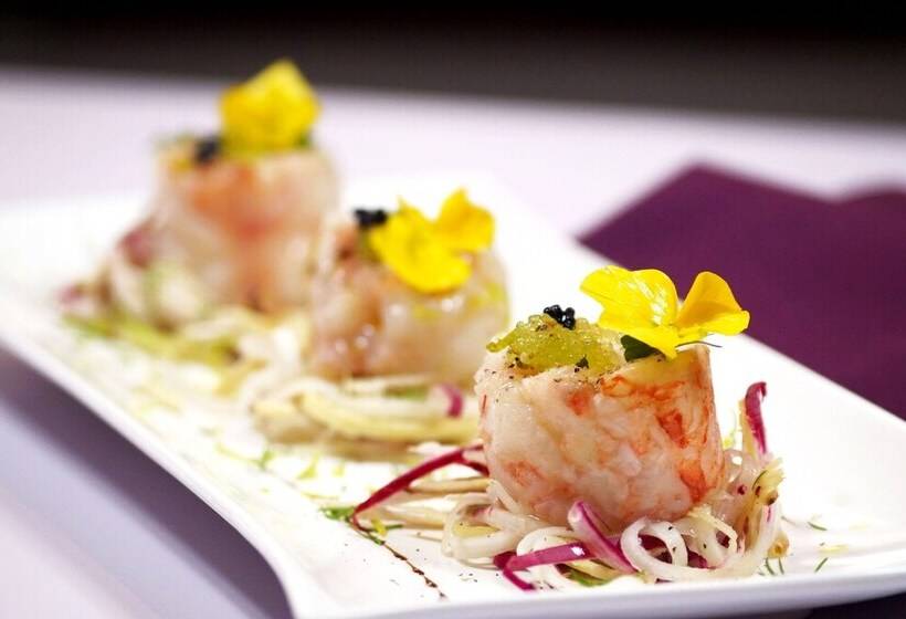 ホテル Logis Hôtel & Restaurant Le Soleil D Or