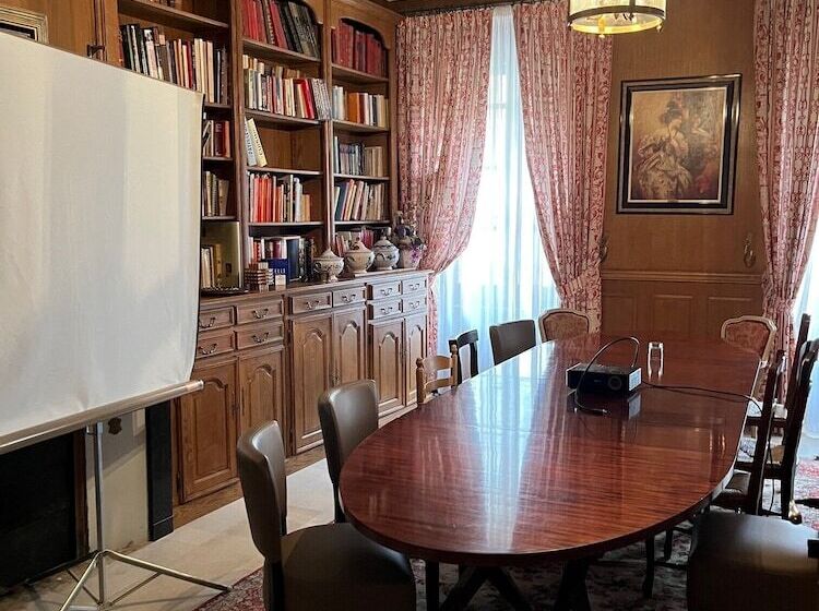 Logis Hotel Le Relais Saint Vincent