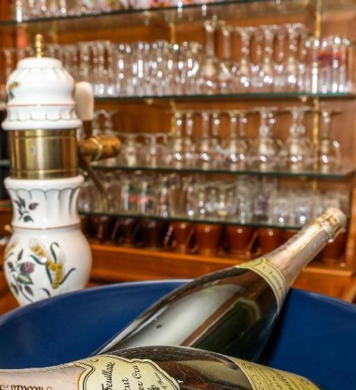 酒店 Montdidier Hôtel