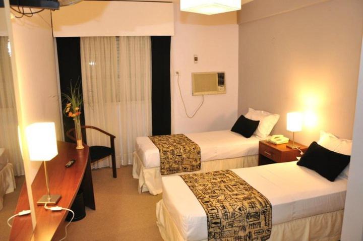 فندق Parana Plaza Jardín
