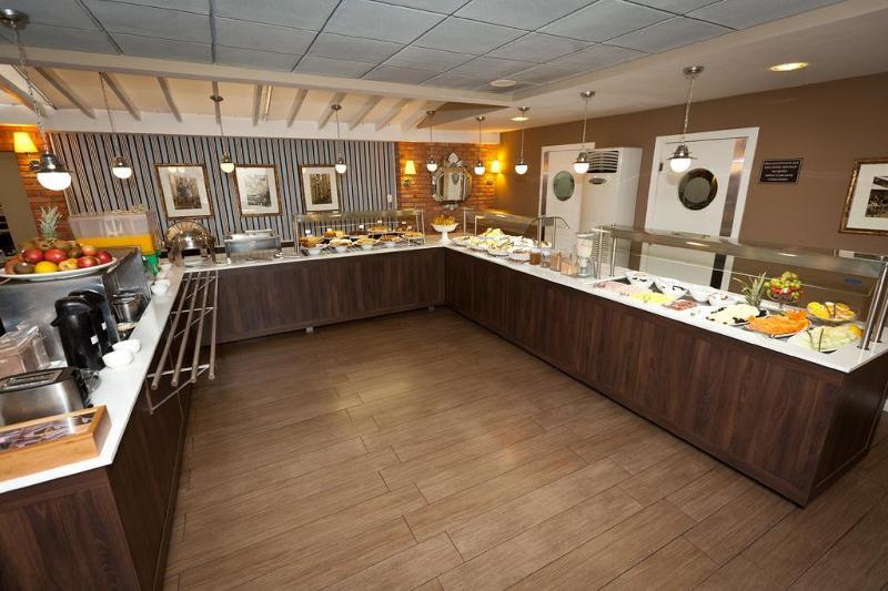 هتل Porto Da Ilha