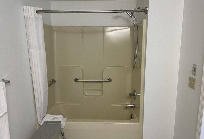 فندق Quality Inn & Suites Georgetown Seaford