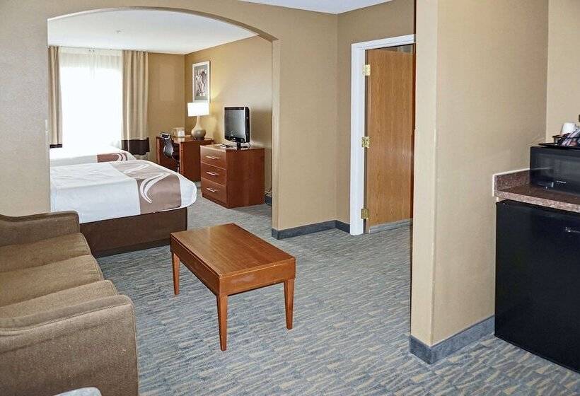 בית מלון כפרי Quality Inn & Suites Georgetown Seaford