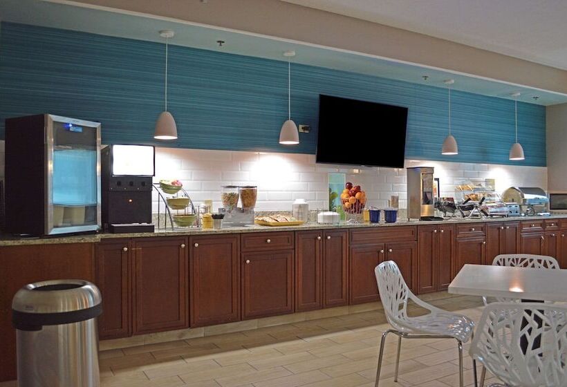 هتل Country Inn & Suites By Radisson Rehoboth Beach Dewey