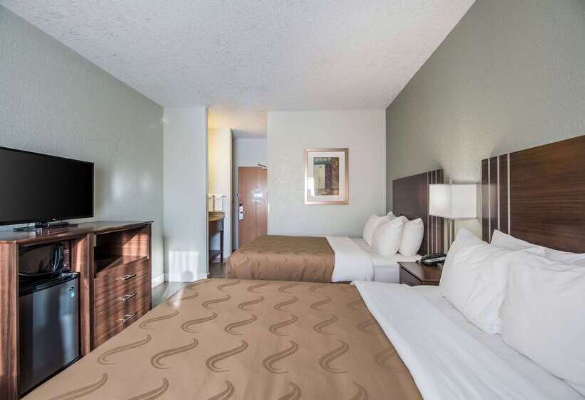 Hotel Quality Inn & Suites West