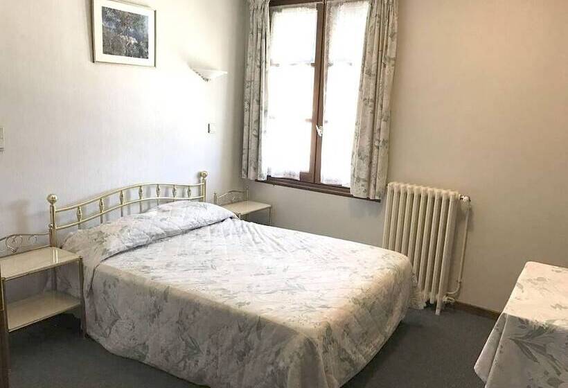 בית מלון כפרי Restaurant Perreau Parc Du Morvan