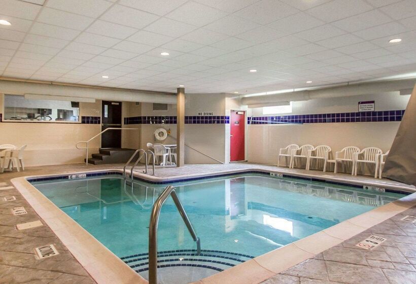 هتل Sleep Inn & Suites
