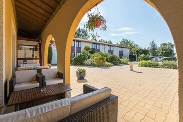هتل Logis Hôtel Restaurant Solenca