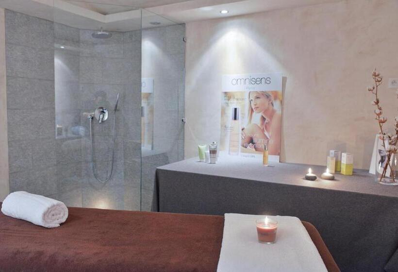 Отель Spa Le Morillon Charme & Caractère
