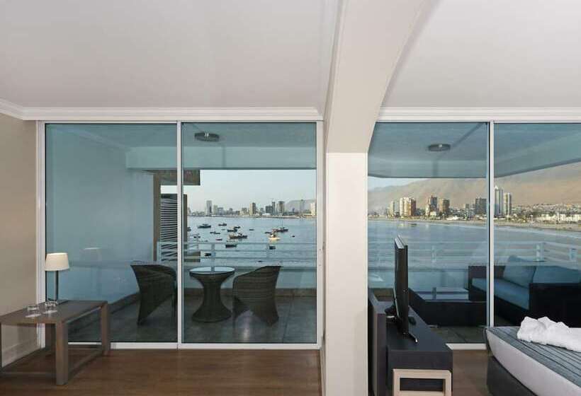 هتل Terrado Suites Iquique