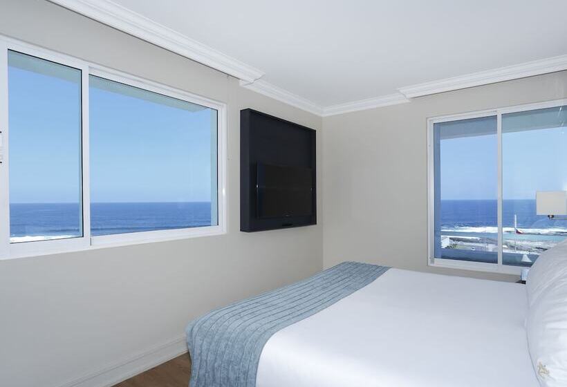 هتل Terrado Suites Iquique