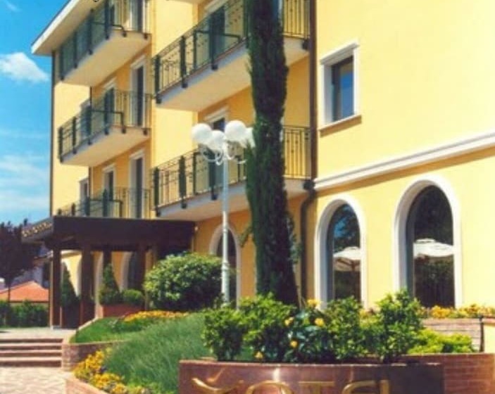 Phi Hotel Hortensis