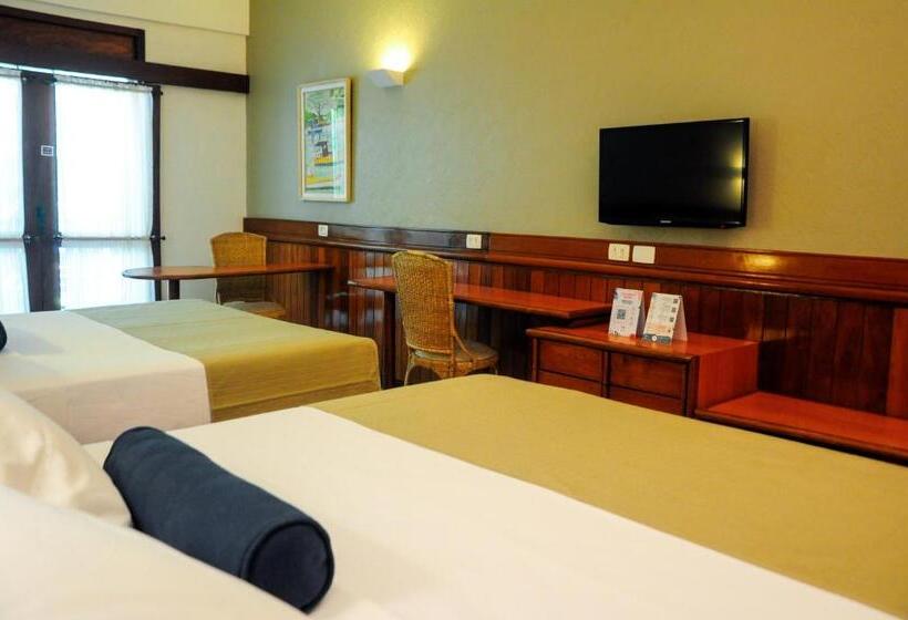 Summerville Resort   All Inclusive