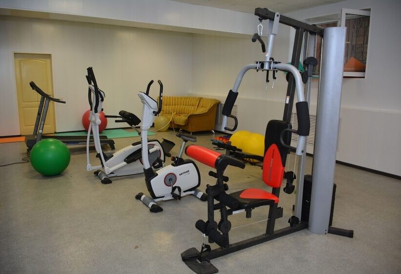 簡易ホテル Park Hotel Shinkar