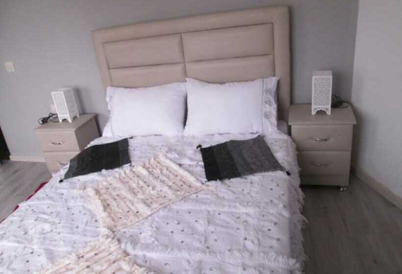 فندق Malak Tingis