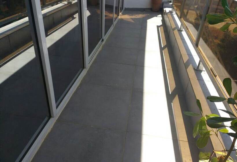 فندق Malak Tingis