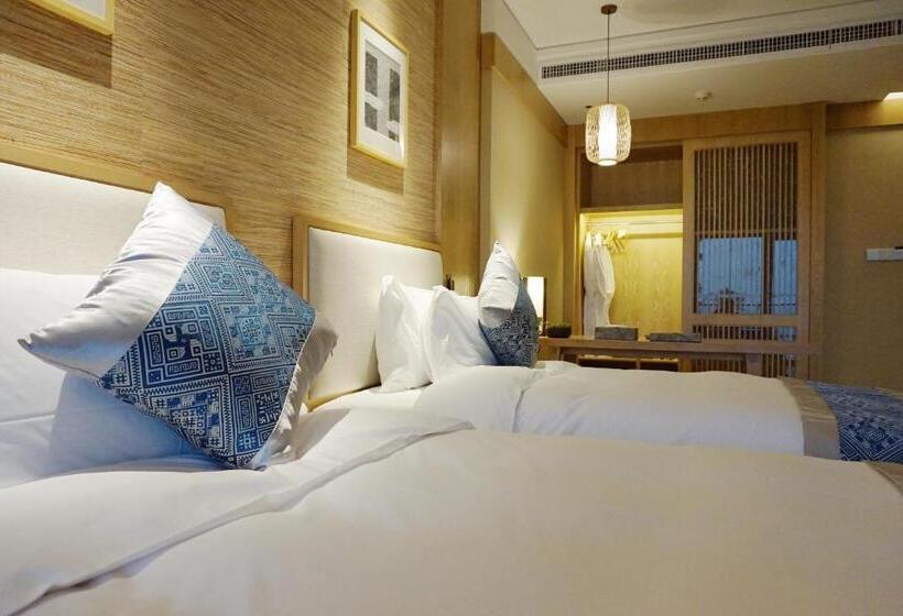 فندق Narada Resort & Spa Cifu Lake