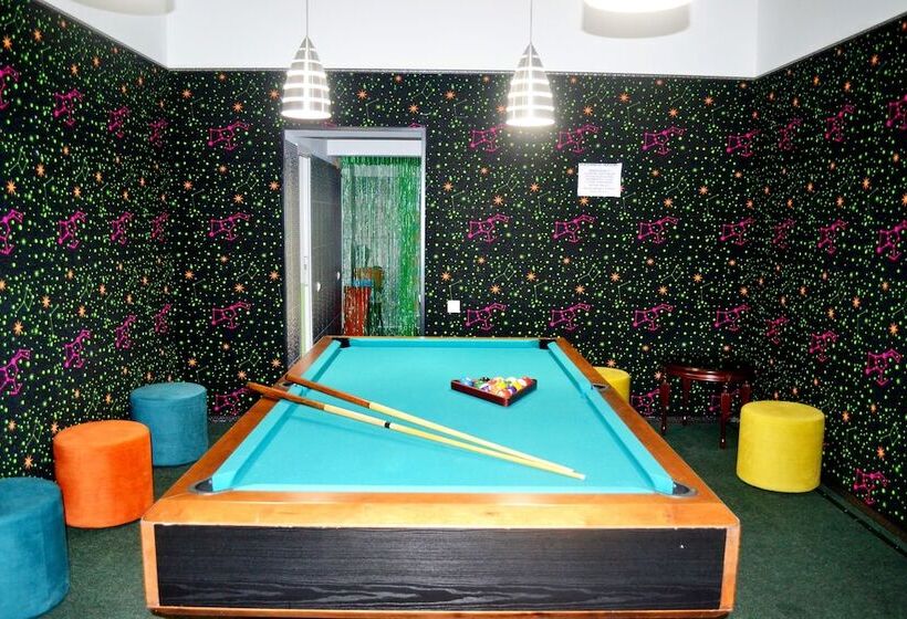 بنسيون Guest House Na Lugu