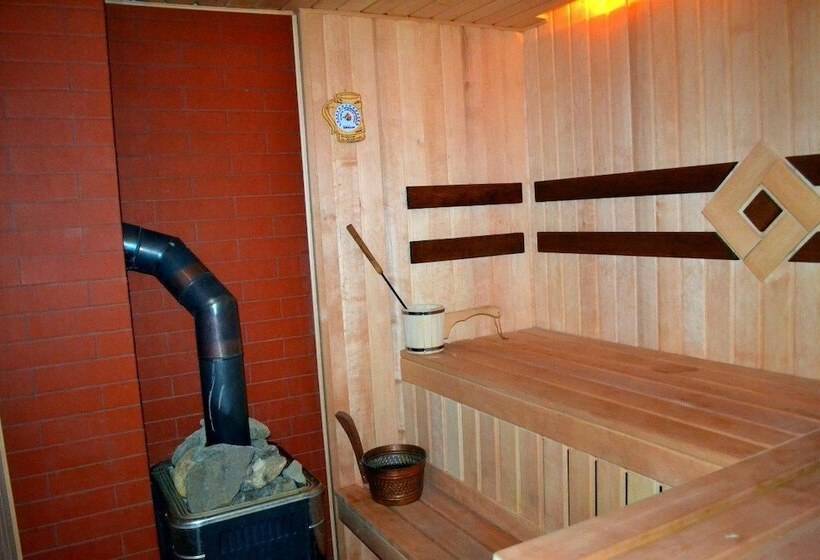 بنسيون Guest House Na Lugu