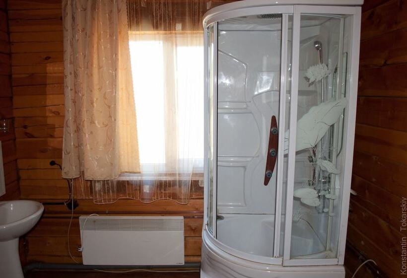 Пансион Holiday Village Bayar