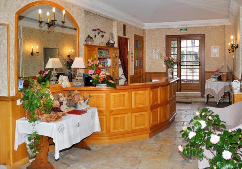 호스텔 Logis Hôtel Auberge De L Ecole