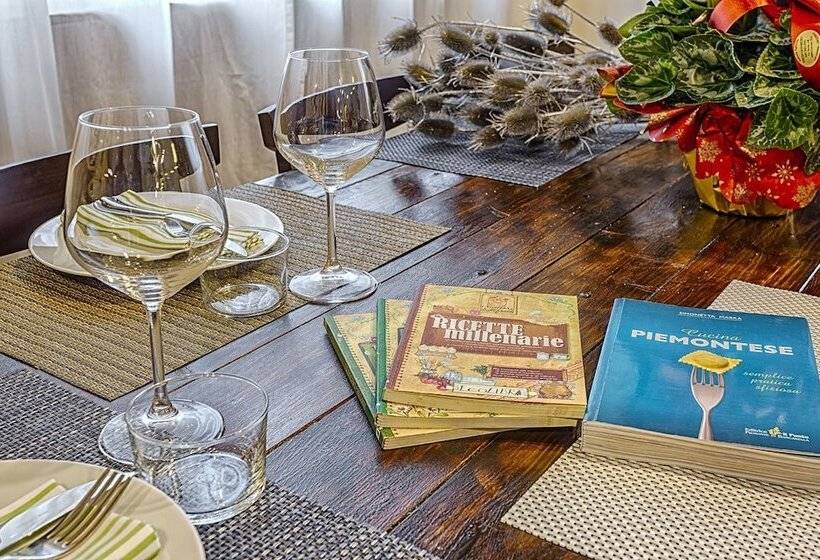 Отель Albergo Ristorante Della Sacra