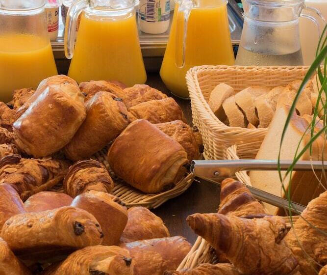 בית מלון כפרי Auberge Le Semnoz