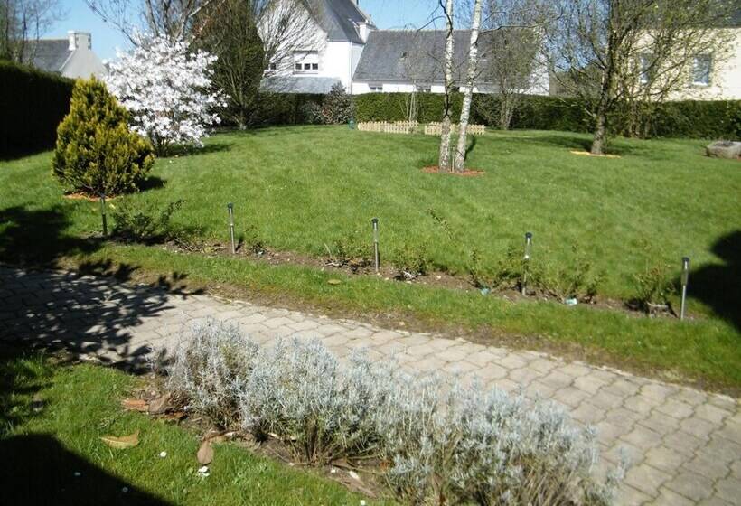 בית מלון כפרי Auberge Saint Thegonnec