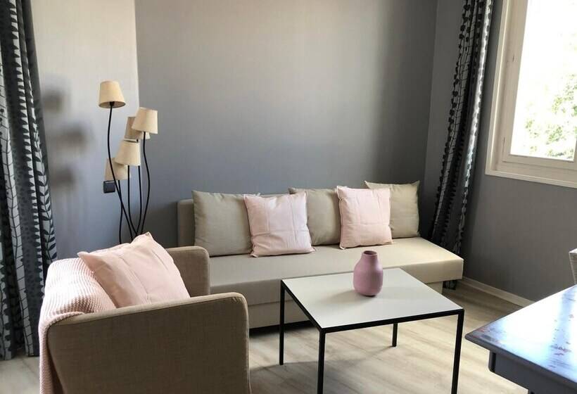 בית מלון כפרי Auberge Saint Thegonnec