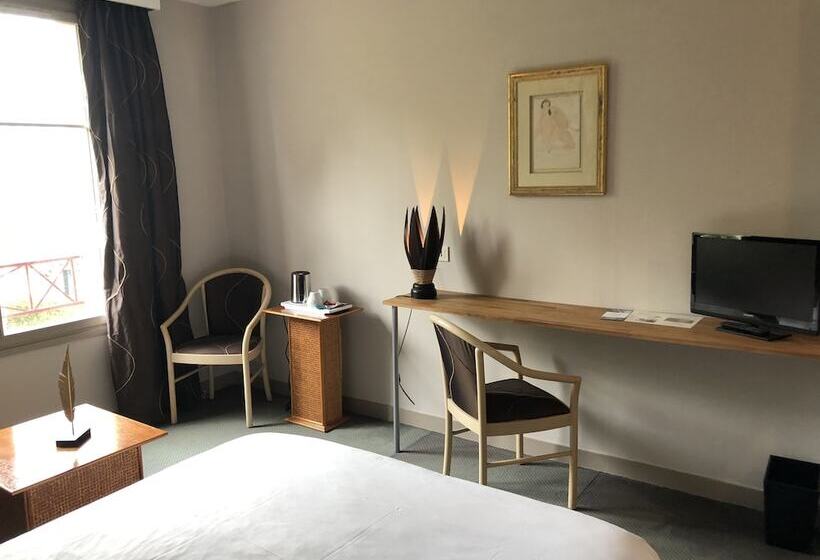 בית מלון כפרי Auberge Saint Thegonnec