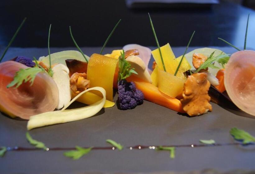 Logis Hotel Restaurant Des Voyageurs