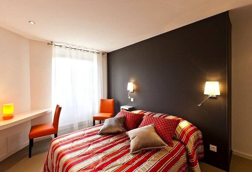 ホテル Hostellerie Saint Germain