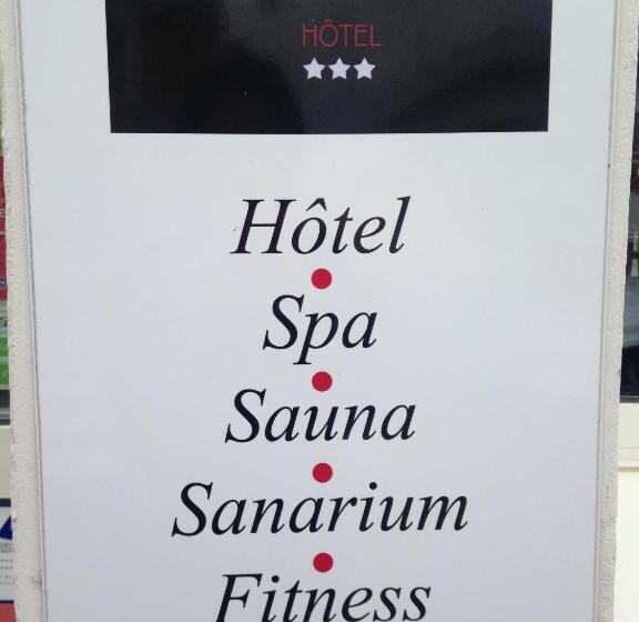 هتل Hôtel Calme Des Pins & Spa