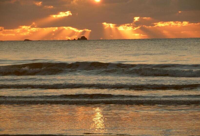 فندق Hôtel Du Petit Matelot