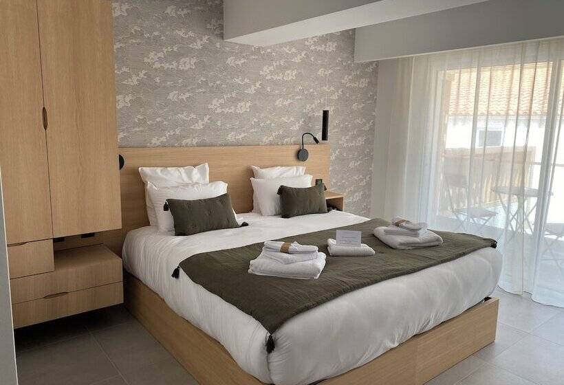 בית מלון כפרי Hôtel L Albatros