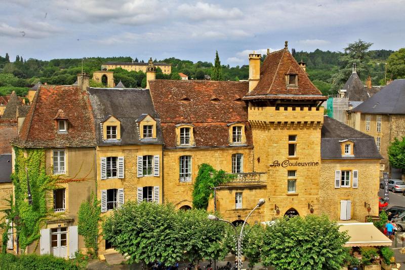 Hotel La Couleuvrine Sarlat Centre Ville