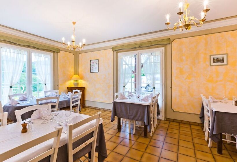 ホテル La Cremaillere