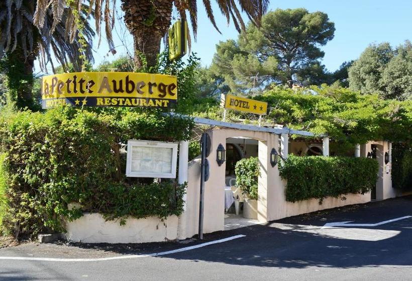 ホテル La Petite Auberge