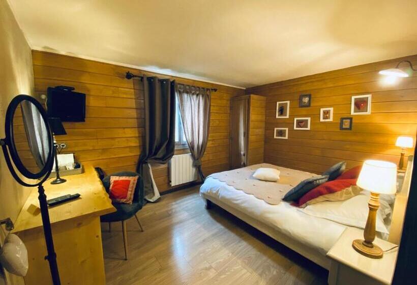 Отель Le Chalet D'etienne