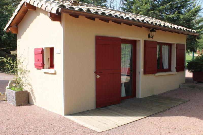 هتل Hôtel Restaurant Le Moulin De Saint Verand
