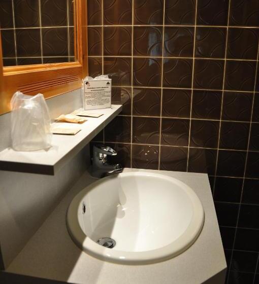 هتل Le Relais Du Petit Saint Bernard