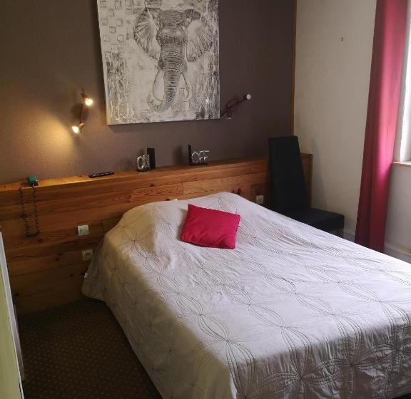 ホテル L'eolienne