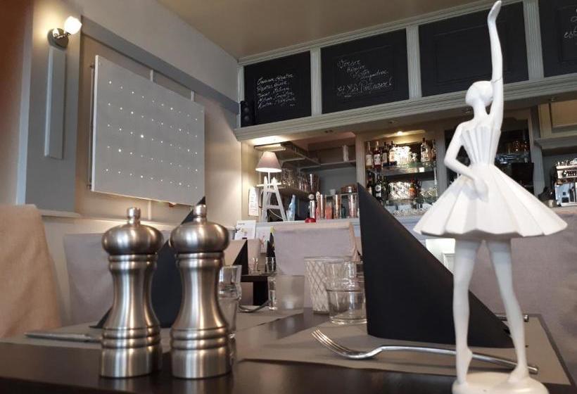 Отель Hôtel Restaurant L'industrie